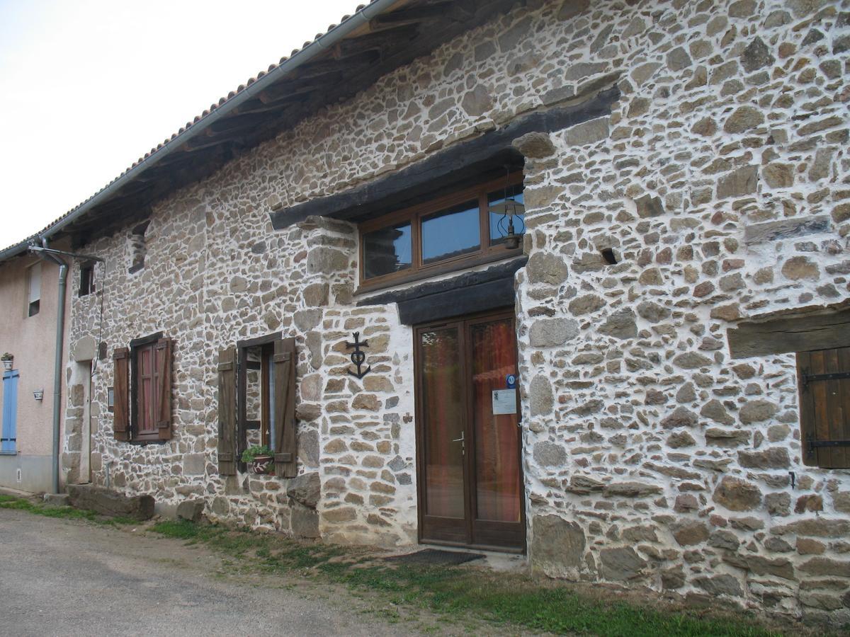 Bed and Breakfast La Croix De Camargue Oradour-sur-Glane Exterior foto